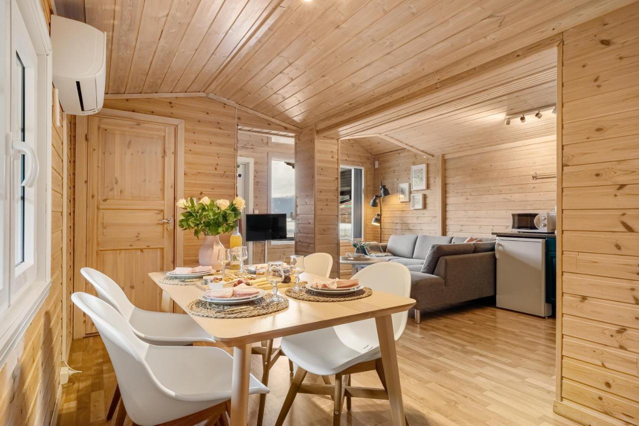 Mikkelparken Ferietun Hotel Кихсарвик Екстериор снимка