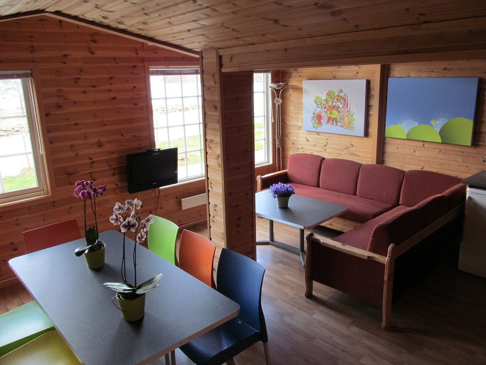 Mikkelparken Ferietun Hotel Кихсарвик Екстериор снимка